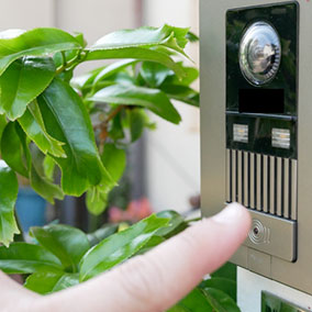 ご自宅でのご相談やご試着も可能です